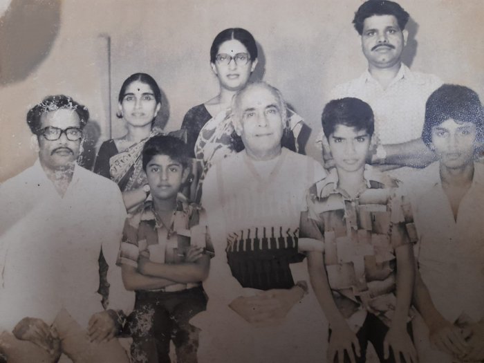 Guru Gopinath with his nephew's family