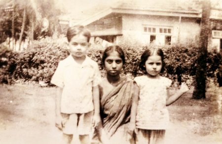 Sundari with her nephew & niece Subha