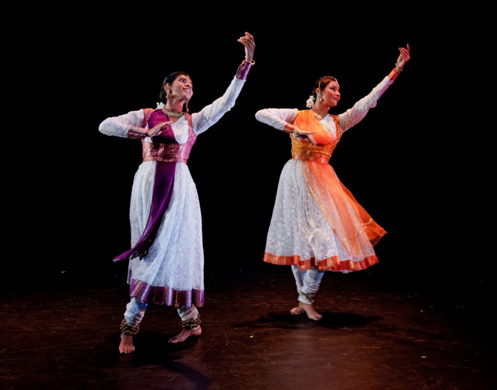 Neha Kulkarni and Sowmya Viswanath in MOZARTAYANA