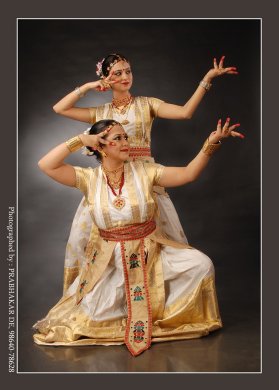 Sattriya dancers Madhusmita Bora & Prerona Bhuyan