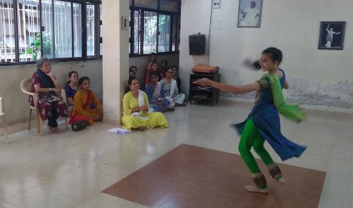 Class at Nad Roop