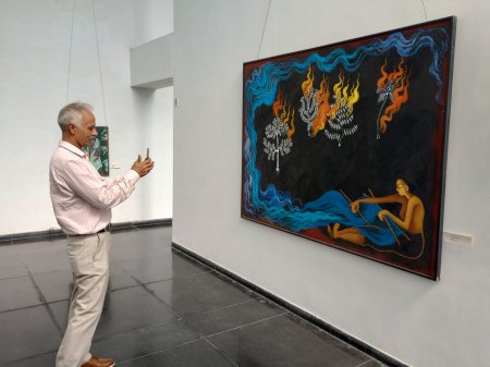 Daljit Ami, director EMRC, documenting art