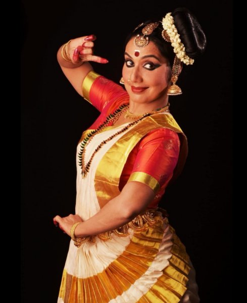 Dr Neena Prasad