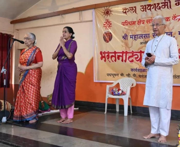 Shanta Dhananjayan, Shobana Bhalchandra, VP Dhananjayan