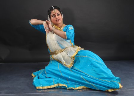 Madhumita Roy