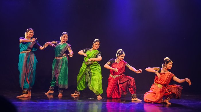 Prachi Saathi, Aishwarya Harish, Nandini Ganesan, Sujata Nair, Chitra Dalvi