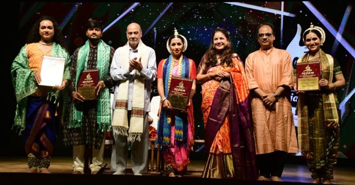 The Yuva awardees with Anant Mahapatra and Ratikant Mohapatra