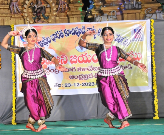 Monalisa Das and Sasmitha Behera