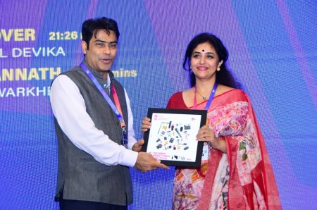 Festival Director, MIFF, Prithul Kumar felicitates Methil Devika