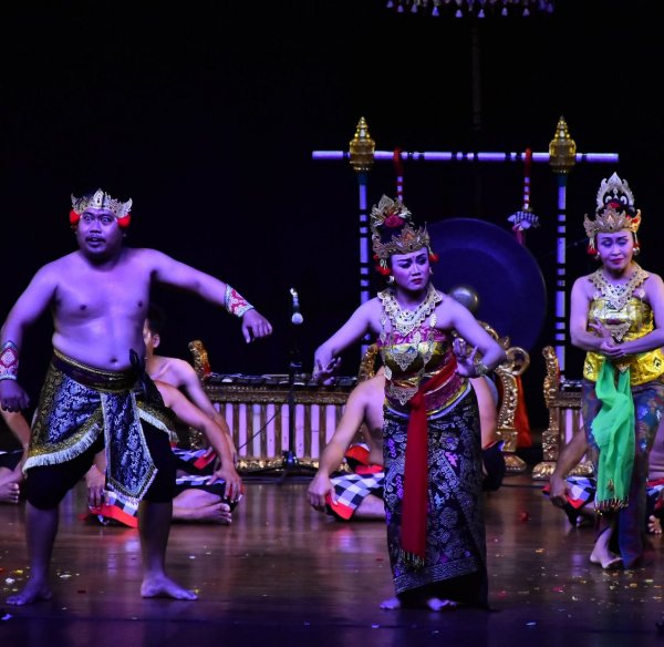 Ramayana Retold - Balinese way