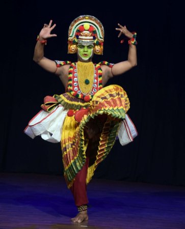 11th Natya Parampara Festival - Kalamandalam Roshin Chandran