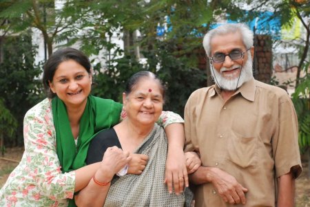 Manvita, Jyoti and Hasmukh Baradi