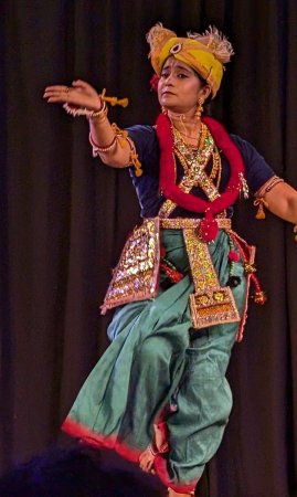 Nrityahuti - Somaba Bandhopadhay