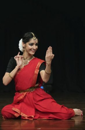 Kalatra - Nandita Kalan