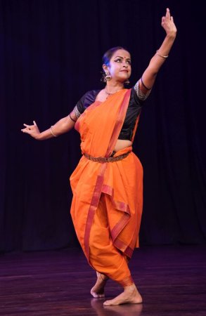 Kalatra - Amrita Sivakumar