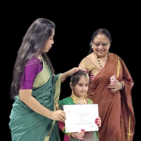 Navamalika festival - Gayatri Deka and Jayaprabha Menon