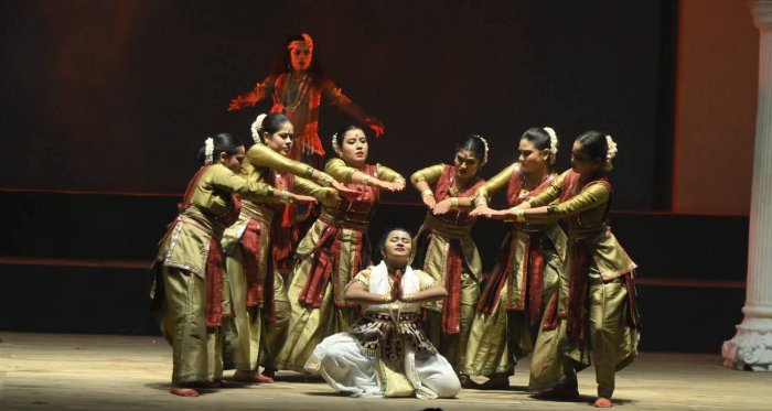 Manikanchan Kala Manjari