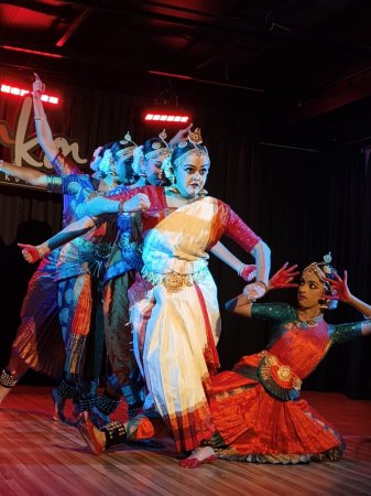 Bhavana Kanthy and ensemble