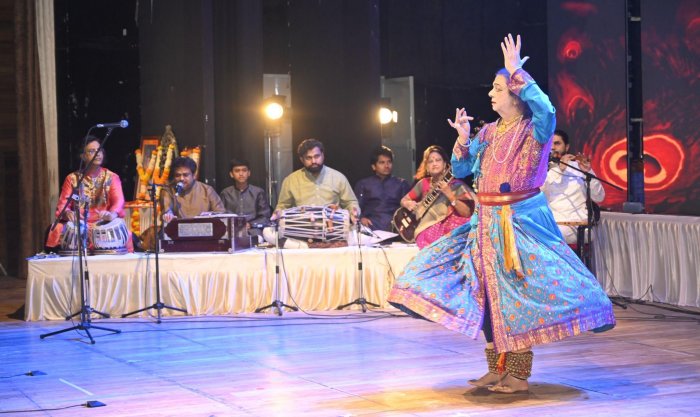Dr. Nandkishore Kapote
