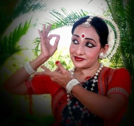 Nivedita Mukherjee