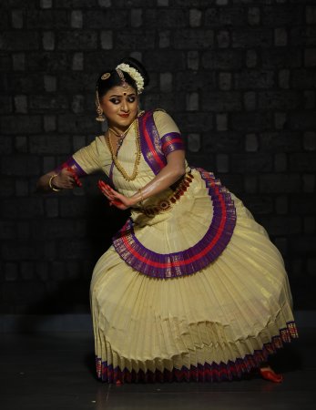 Kavya Deepak performing Mohiniyattam