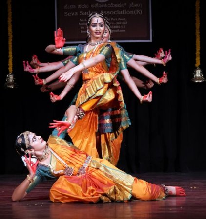 Roopashree Madhusudhan and ensemble