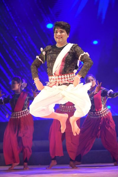 Saswat Joshi and dancers