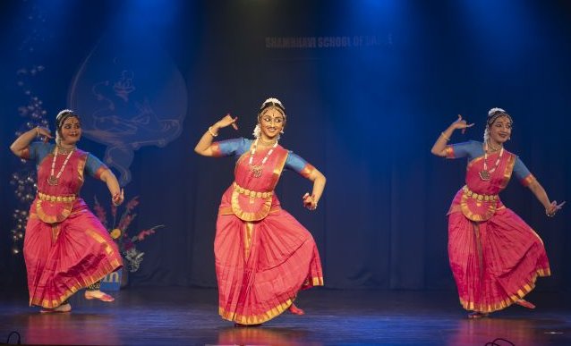 Vaishnavi Srinivasan, Swetha Sankaran and L. Bhuvaneswari