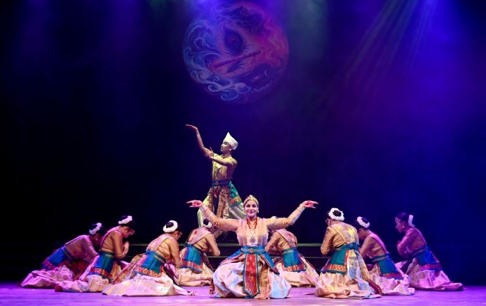 Sarvabhutatma Sri Krishna - Five Elements, One Krishna