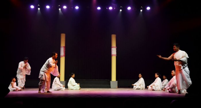 Adyabadhi - Guṇanidhi Raseswaror Kothare