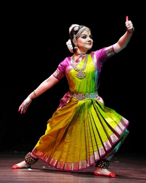 Shubha Dhar