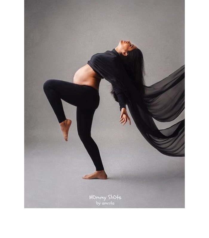 Dancer Aarabi Veeraraghavan in her maternity photo shoot