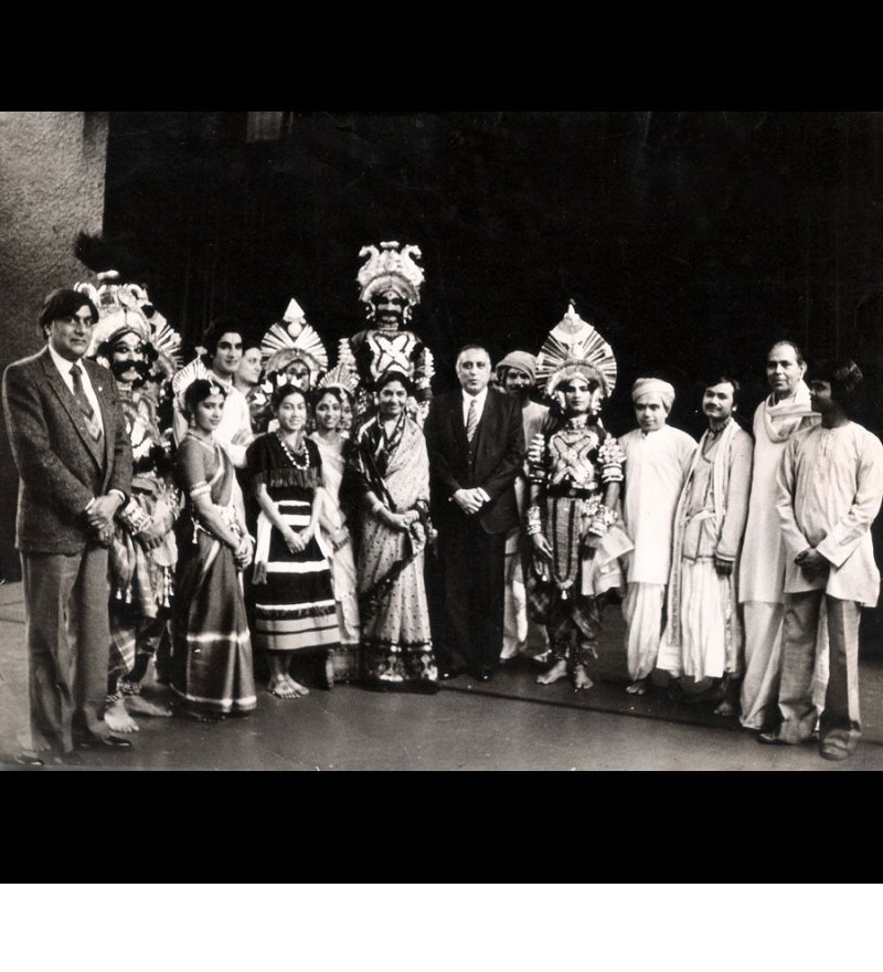Curtain call in Egypt- She was the 1st to create the 'Dances of India' showcase for the ICCR